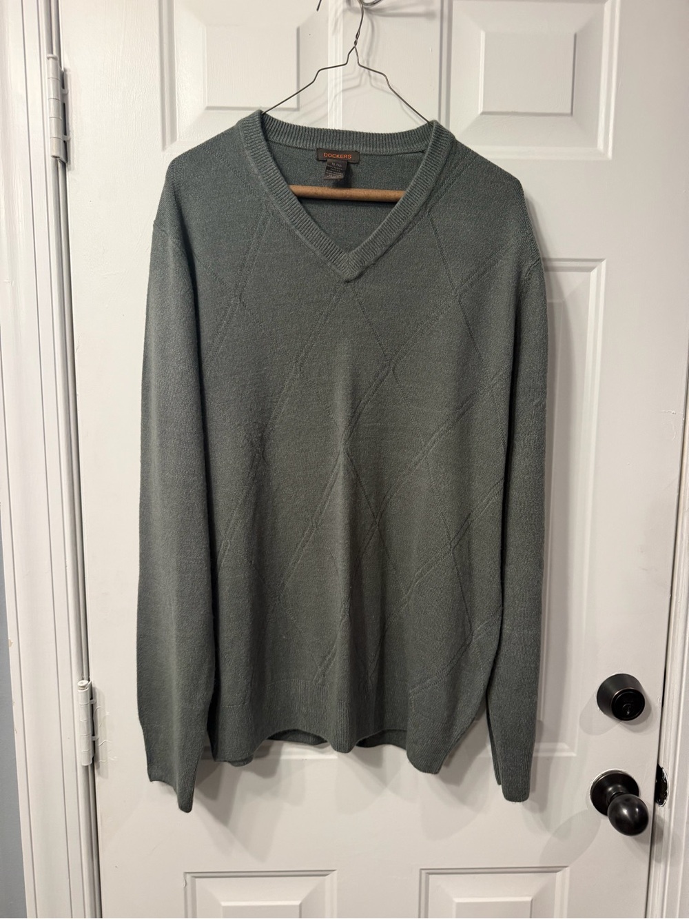 Dockers Slate Green V-Neck Sweater - Subtle Diamond Knit